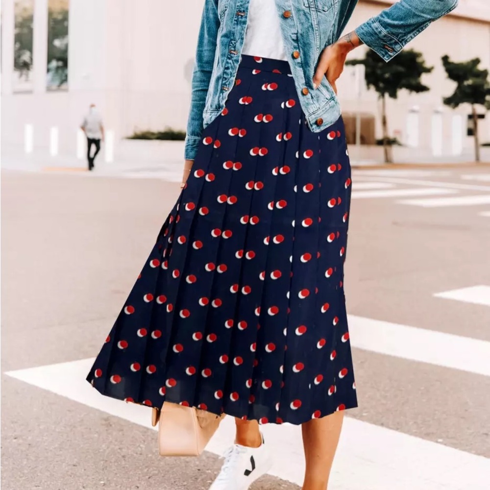 Boden pleated A-line skirt, size 2